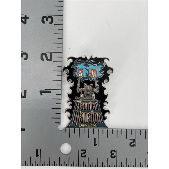The Haunted Mansion Gargoyle 2007 Disneyland Attraction Series Pin PP #17931 - Picture 5 of 5